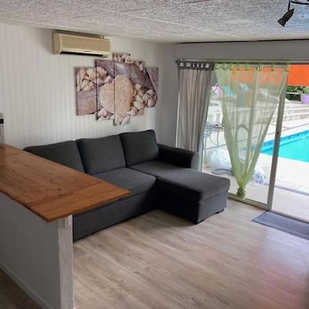 L'Appartement Du Micocoulier Salon-de-Provence Dış mekan fotoğraf